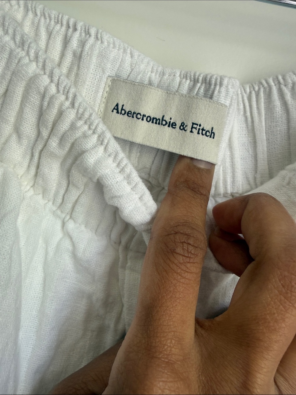 Abercrombie & Fitch White Wide-Leg Linen-Blend Pants - Picture 3 of 6